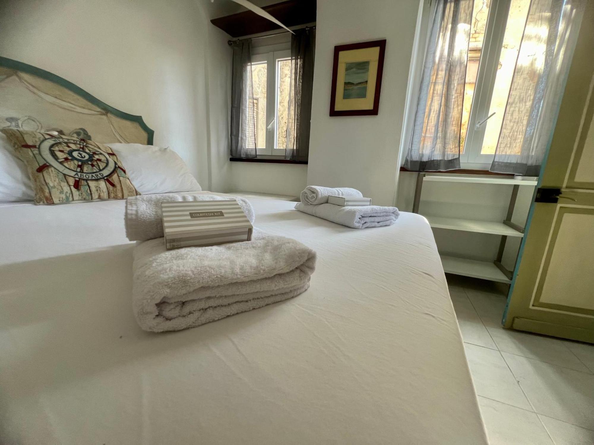 Suite Terrace In Pigna - 圣雷默 外观 照片